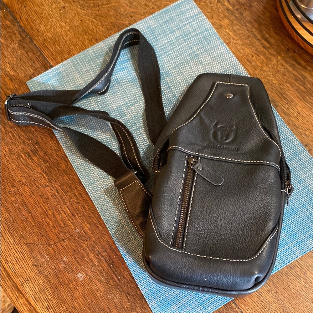 Unisex crossbody bag